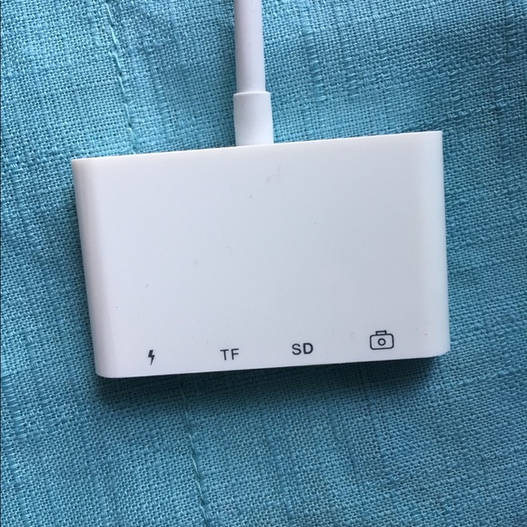 iPhone Adapter - Picture 3 of 5